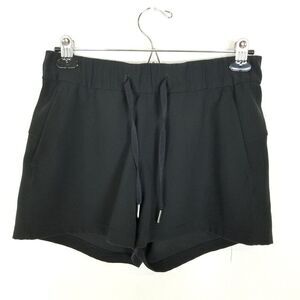 Lululemon Women On The Fly Mid Rise Short Size 6 Black Athletic Running